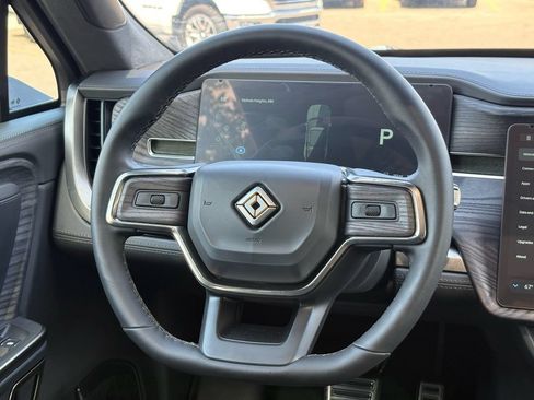 Used 2024 Rivian R1S Adventure AWD/4WD image 21