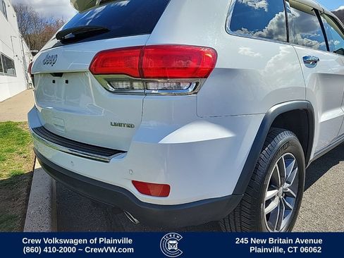 Used 2017 Jeep Grand Cherokee Limited w/ Luxury Group II AWD/4WD image 38