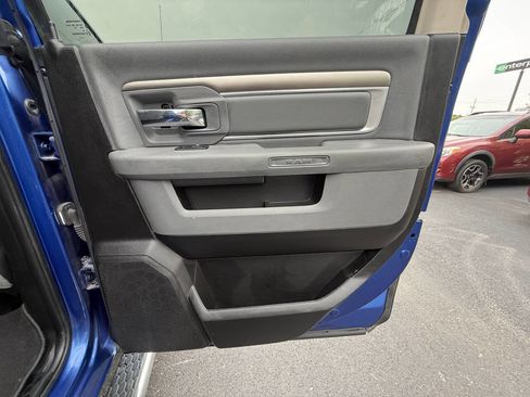 Used 2017 RAM 1500 Big Horn AWD/4WD image 28