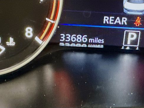 Used 2025 Nissan Altima 2.5 SV image 19