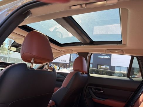 Used 2023 MAZDA CX-50 Meridian Edition w/ Cargo Package image 4