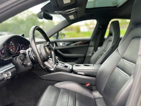 Used 2022 Porsche Panamera 4 AWD/4WD image 14