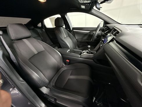 Used 2020 Honda Civic Sport image 22