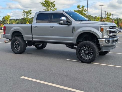 Used 2021 Ford F250 XLT w/ XLT Premium Package AWD/4WD image 2