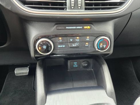 Used 2022 Ford Escape SE AWD/4WD image 26