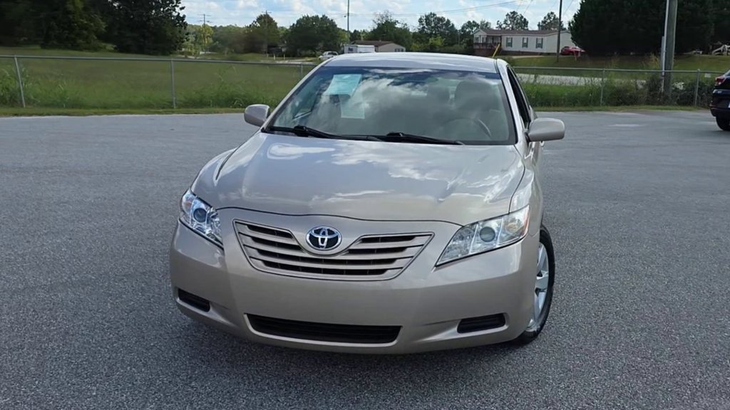 Used 2007 Toyota Camry LE FWD image 3