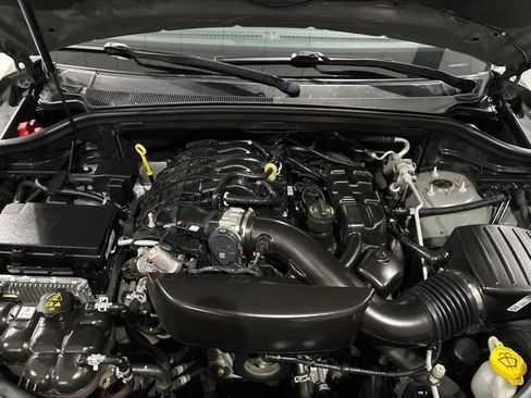 Used 2024 Dodge Durango GT AWD/4WD image 41