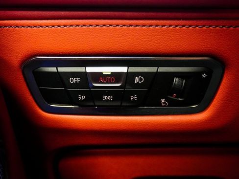 Used 2023 BMW XM w/ M Driver's Package image 29