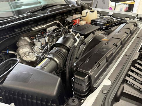 Used 2024 GMC Sierra 2500 Denali Ultimate AWD/4WD image 81