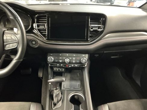 Used 2022 Dodge Durango R/T w/ Blacktop Package AWD/4WD image 19