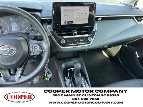 Used 2024 Toyota Corolla LE FWD image 23