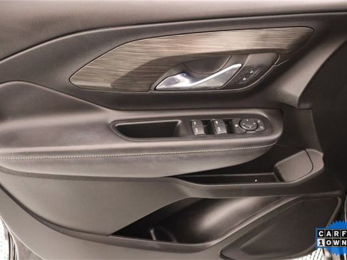 Used 2023 GMC Terrain SLE w/ Elevation Edition image 14