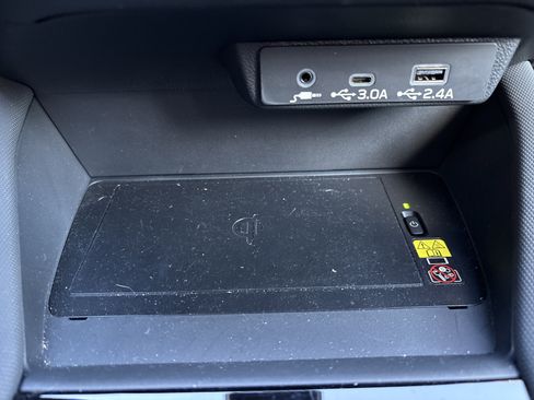 Certified 2025 Subaru Forester Premium image 8