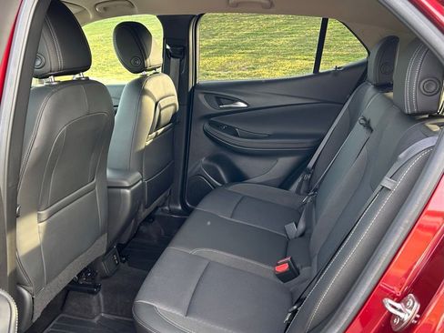 Certified 2022 Buick Encore GX Select image 19