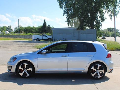Used 2016 Volkswagen GTI S FWD image 5