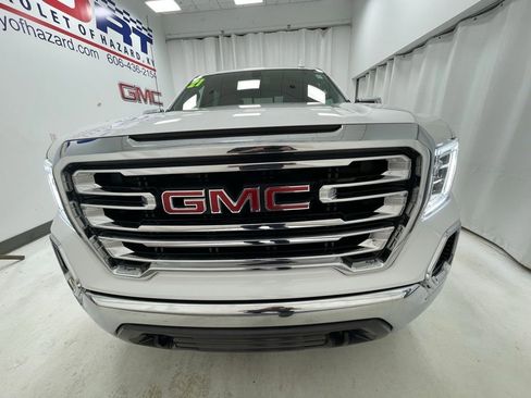 Used 2021 GMC Sierra 1500 SLT w/ SLT Premium Package image 2