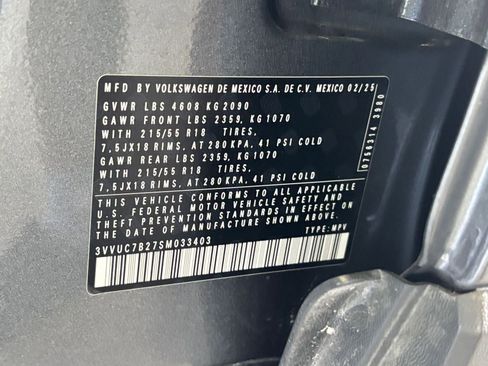 Used 2025 Volkswagen Taos SE image 34