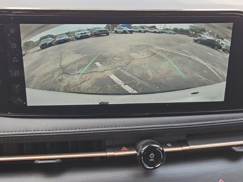 Used 2024 Nissan Ariya AWD image 19