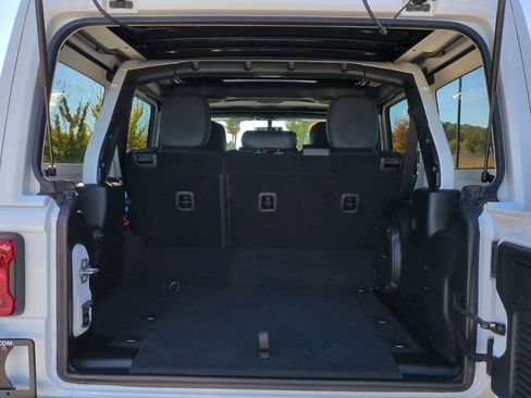 Used 2021 Jeep Wrangler Unlimited Rubicon 4xe w/ Cold Weather Group image 30