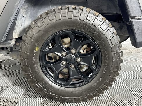 Used 2017 Jeep Wrangler Sport w/ Quick Order Package 23S image 30