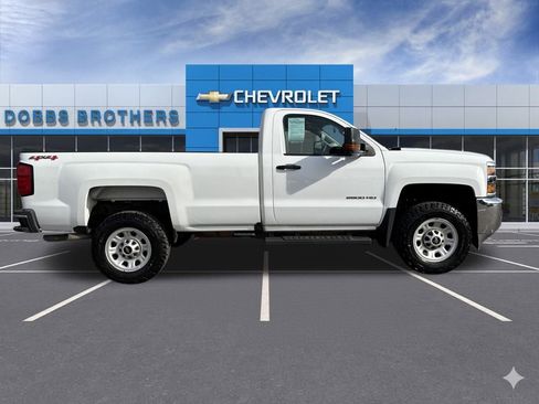 Used 2016 Chevrolet Silverado 2500 W/T w/ WT Convenience Package image 6