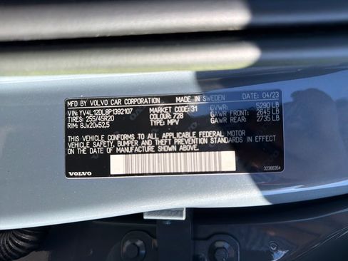 Used 2023 Volvo XC60 B5 Plus w/ Protection Package Premier image 36