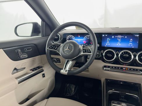 Certified 2026 Mercedes-Benz GLA 250 image 28