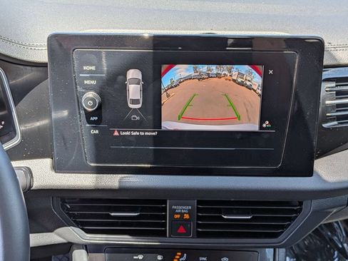 Used 2025 Volkswagen Jetta S FWD image 21