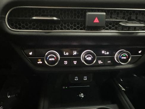 Used 2026 Honda HR-V EX-L image 19