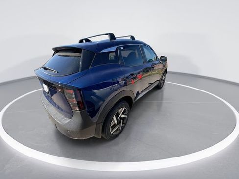 New 2026 Nissan Kicks SV w/ Charging Package FWD image 8