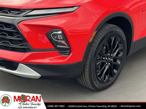 Certified 2024 Chevrolet Blazer LT w/ Convenience Package image 9