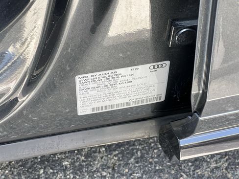 Used 2021 Audi SQ5 Premium Plus w/ Premium Plus Package AWD/4WD image 28