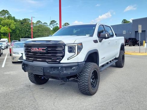 Used 2024 GMC Sierra 1500 AT4X AWD/4WD image 5