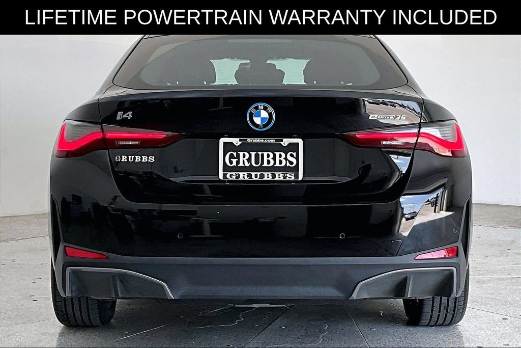 Used 2023 BMW i4 eDrive35 RWD image 5