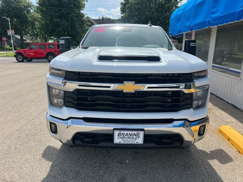 Used 2025 Chevrolet Silverado 2500 LT w/ Convenience Package AWD/4WD image 19