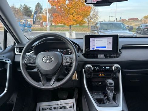 Used 2024 Toyota RAV4 LE image 27