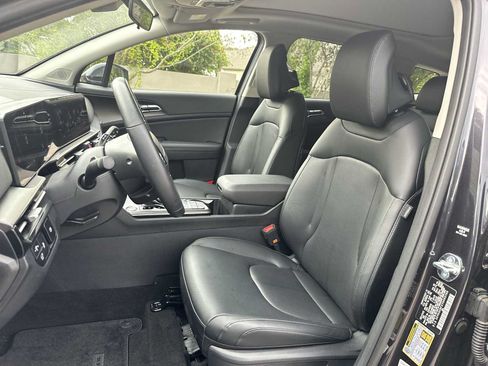 Used 2026 Kia Sportage EX w/ EX Panorama Roof Package AWD/4WD image 15