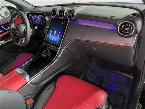 Certified 2025 Mercedes-Benz GLC 300 image 23