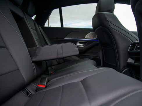 New 2026 Mercedes-Benz GLE 450 4MATIC Coupe image 14