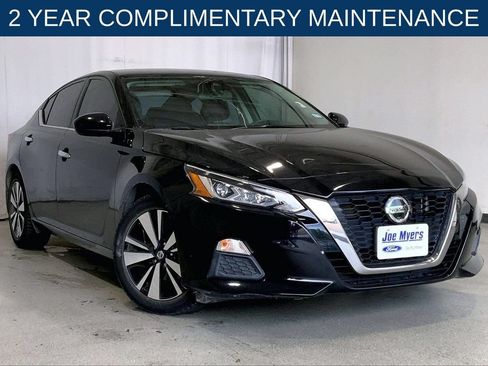 Used 2021 Nissan Altima 2.5 SV FWD image 1