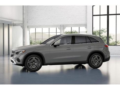 New 2026 Mercedes-Benz GLC 300 4MATIC image 36