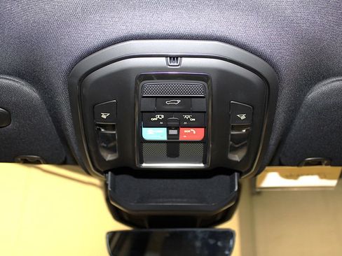 New 2026 Jeep Cherokee Limited AWD/4WD image 24