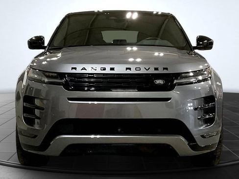 Used 2024 Land Rover Range Rover Evoque Dynamic SE image 3