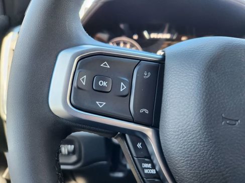 New 2026 RAM 1500 4x4 Crew Cab image 16