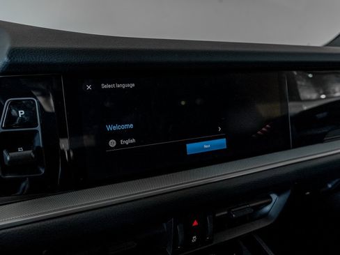 Certified 2024 Porsche Cayenne image 24