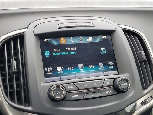 Used 2016 Buick LaCrosse Leather image 23