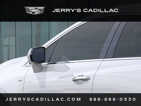 New 2025 Cadillac XT5 Luxury FWD image 13