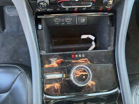 Used 2022 Jeep Grand Cherokee Limited image 28