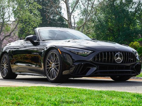 Used 2022 Mercedes-Benz SL 63 AMG 4MATIC image 12