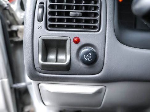 Used 2000 Toyota Corolla VE image 10